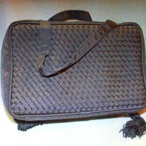 Americana 4pc Woven Travel Set- Cosmetics/toiletries/etc